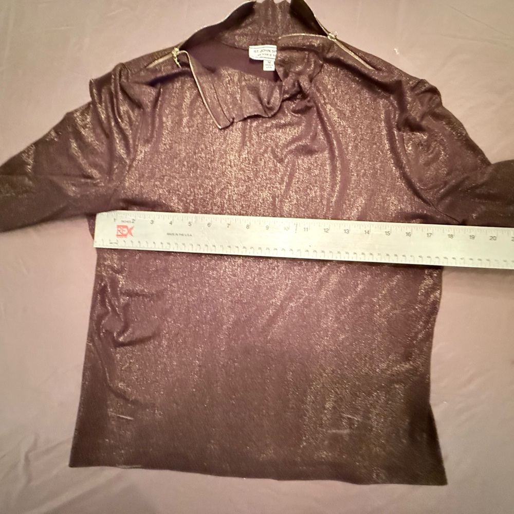 St John Brown/Gold Turtleneck Top w/ Zipper Detail Size Medium MSRP $425 - Picture 9 of 12